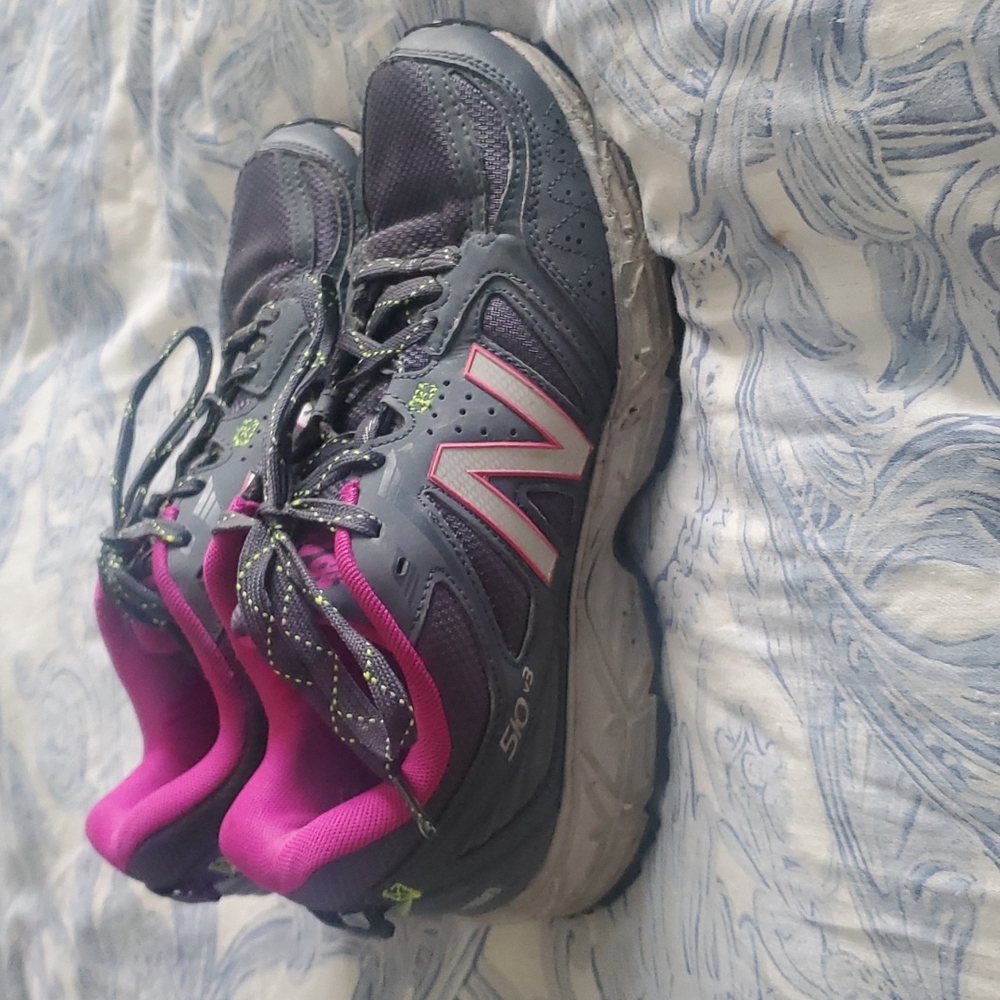 NEW BALANCE 510 510v3 Women US 8 Trail Hiking Running